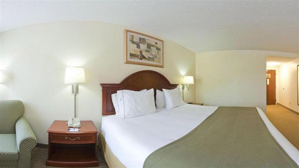 Holiday Inn Express Hotel & Suites Kimball, An Ihg Hotel Extérieur photo